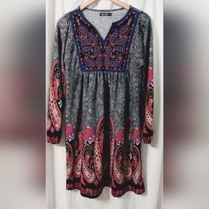 White Mark Apolline Embroidered Stretch Knit Dress Size Small